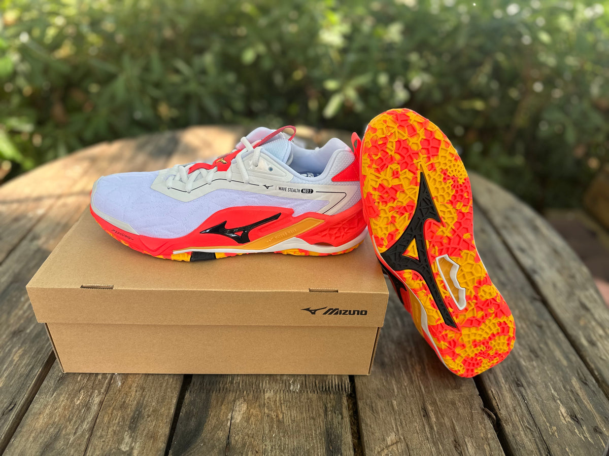 Mizuno Stealth Neo 2